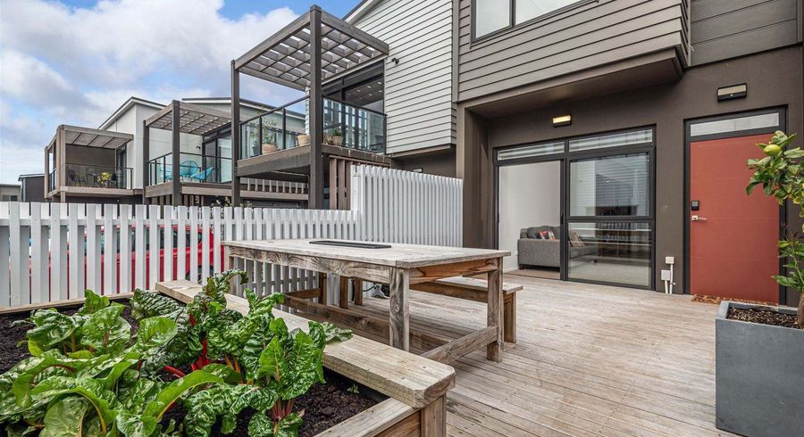  at 15 Tuatua Road, Hobsonville, Waitakere City, Auckland