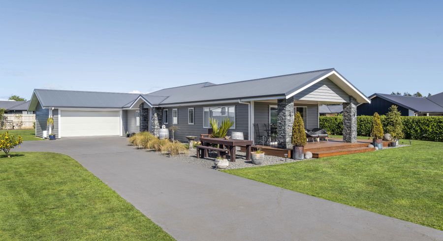  at 7 Cross Street, Lepperton, New Plymouth, Taranaki