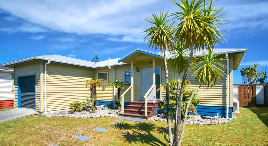  at 27 Beach Street, Hokitika
