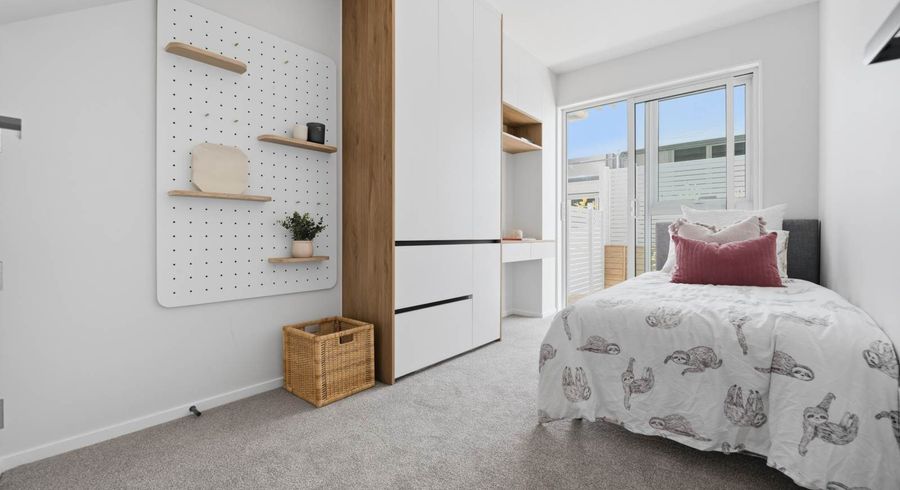  at 5/186 Forrest Hill Road, Forrest Hill, North Shore City, Auckland