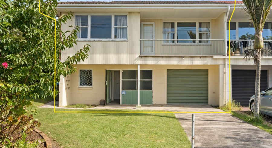  at 2/2A Arundel Street, Hillsborough, Auckland City, Auckland