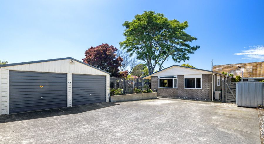 at 2/83 Neill Street, Hornby, Christchurch