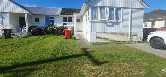 at 6a Matahourua Crescent, Cannons Creek, Porirua, Wellington