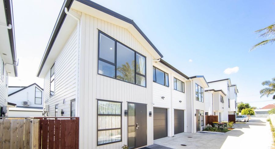  at 6/684 Te Atatu Road, Te Atatu Peninsula, Waitakere City, Auckland