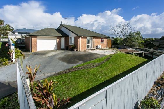  at 17 Elan Place, Stanmore Bay, Whangaparaoa