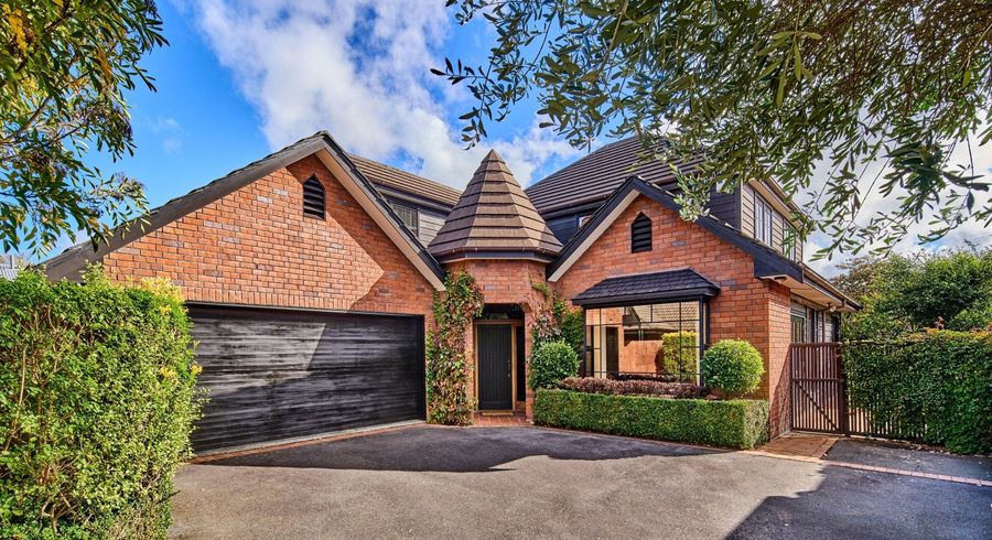  at 3 Kauri Street, Woburn, Lower Hutt