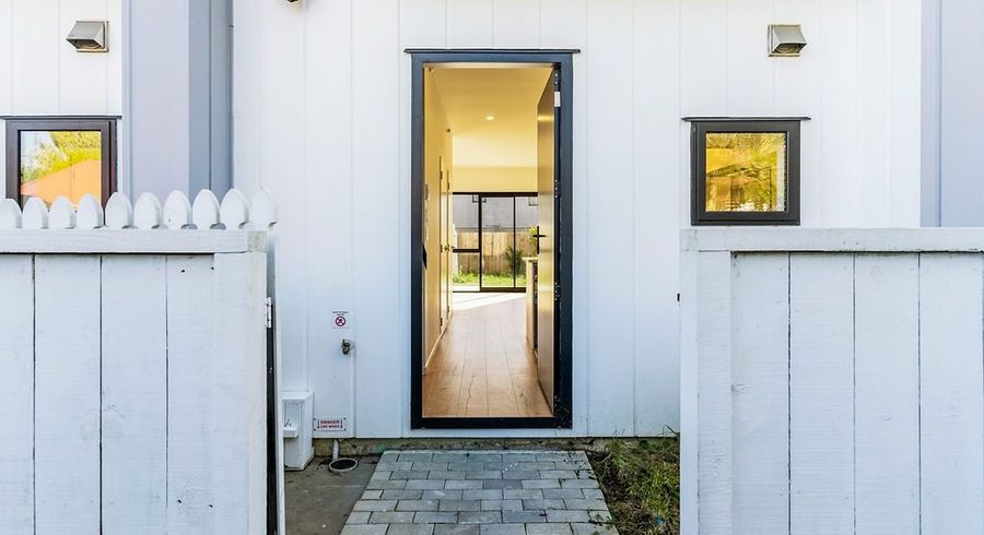  at 9/54 Swanson Road, Henderson, Auckland