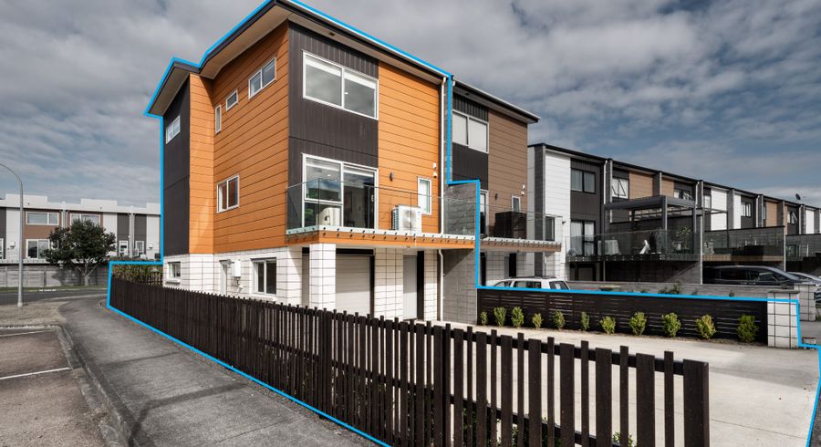 at 2 Meritage Lane, Te Atatu South, Waitakere City, Auckland