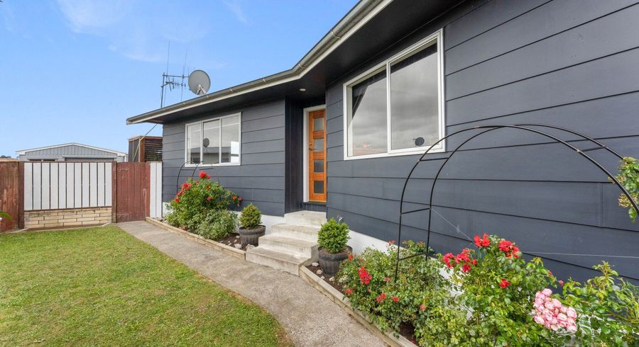  at 28 Leander Place, Milson, Palmerston North