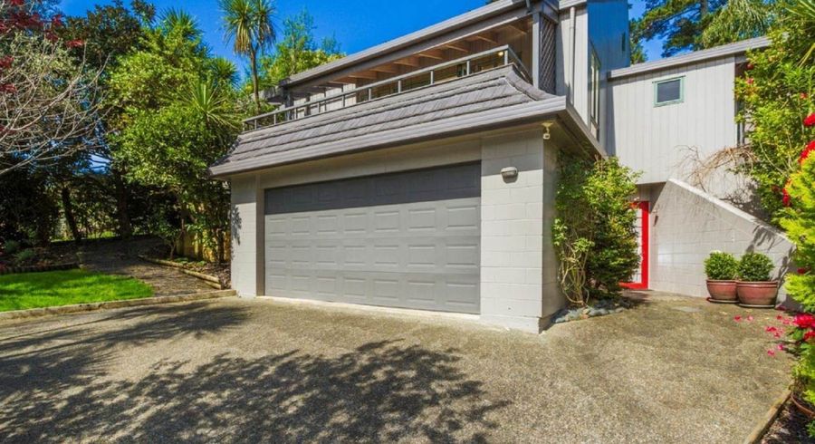  at 6 Tree Fern Trail, Campbells Bay, North Shore City, Auckland