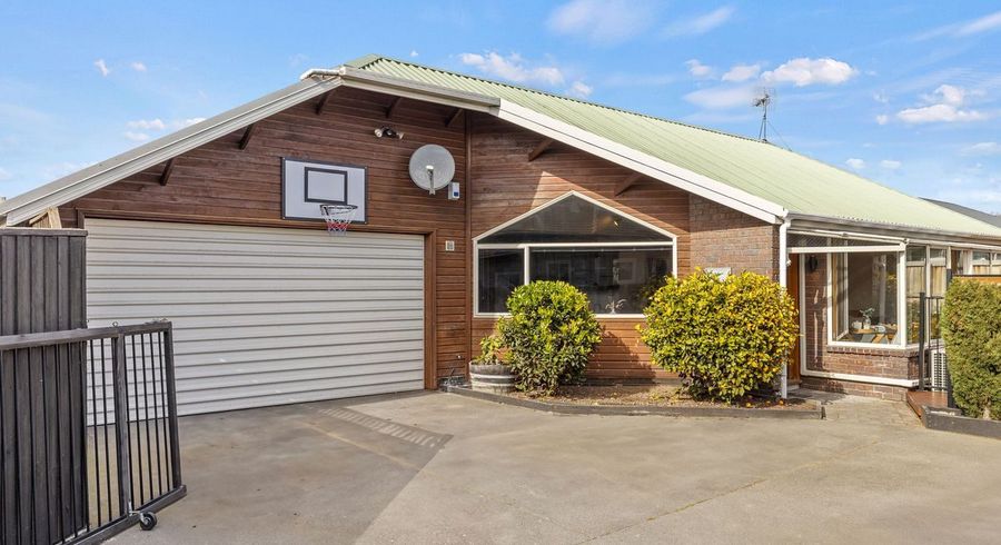  at 2/73 Vagues Road, Papanui, Christchurch City, Canterbury