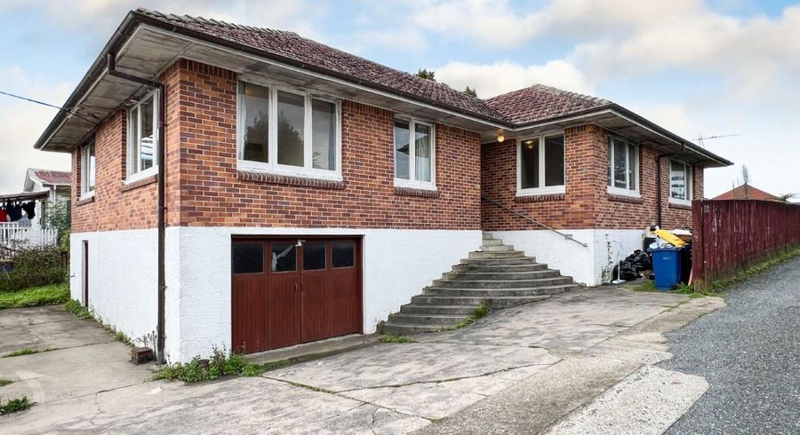  at 3201 Great North Road, New Lynn, Waitakere City, Auckland