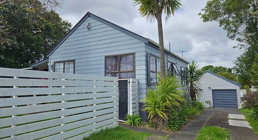  at 57 Gills Road, Bucklands Beach, Manukau City, Auckland