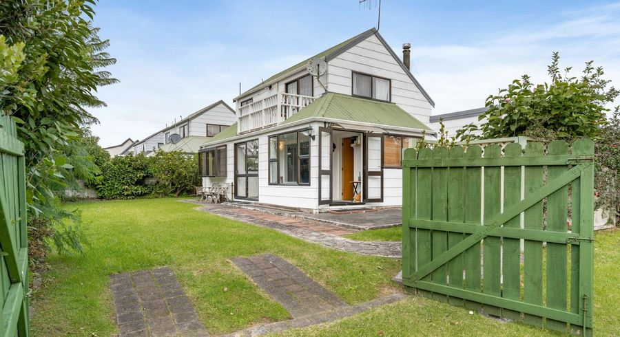  at 106 Everitt Crescent, Whangamata, Thames-Coromandel, Waikato