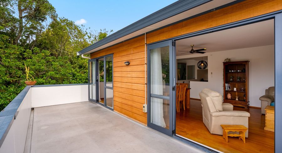  at 5a Piripiri Crescent, Torbay, North Shore City, Auckland