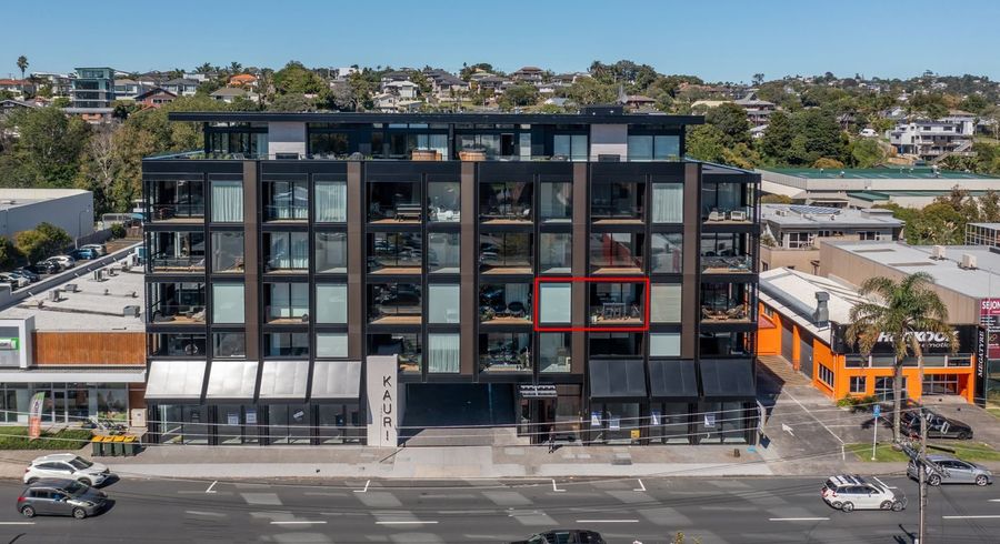  at 202/32 Anzac Road, Browns Bay, North Shore City, Auckland