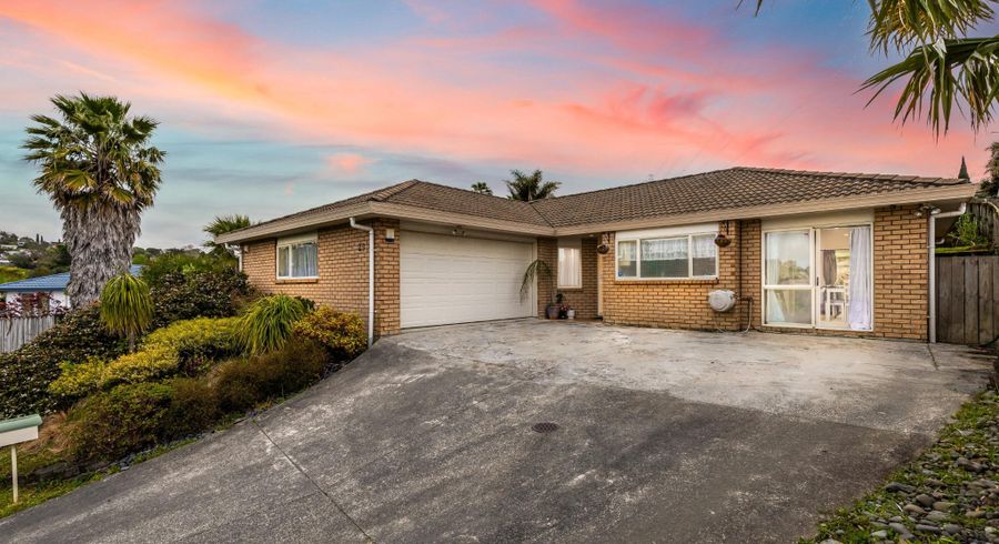  at 29 Killygordon Place, Massey, Auckland