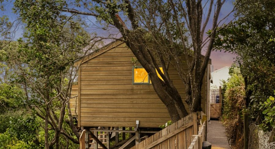  at 18 Darlington Terrace, Miramar, Wellington, Wellington