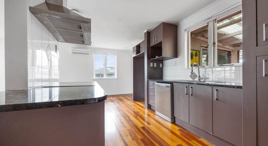  at 20 Wharf Road, Te Atatu Peninsula, Waitakere City, Auckland