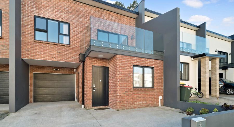  at 10B Carlos DR, Flat Bush, Auckland