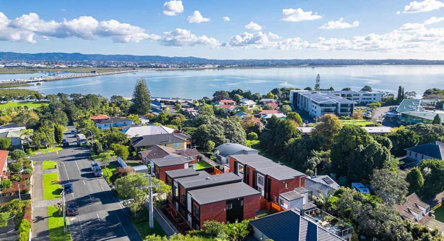  at 95C Walker Road, Point Chevalier, Auckland City, Auckland