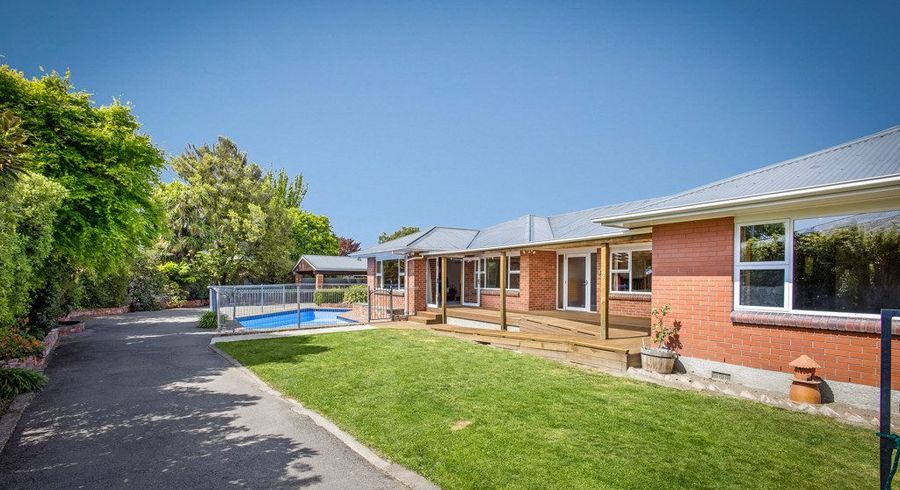  at 28 Craven Street, Sockburn, Christchurch