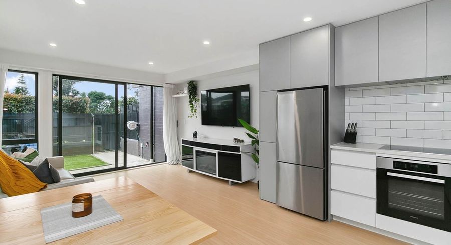  at 638  Massey Road, Mangere, Manukau City, Auckland