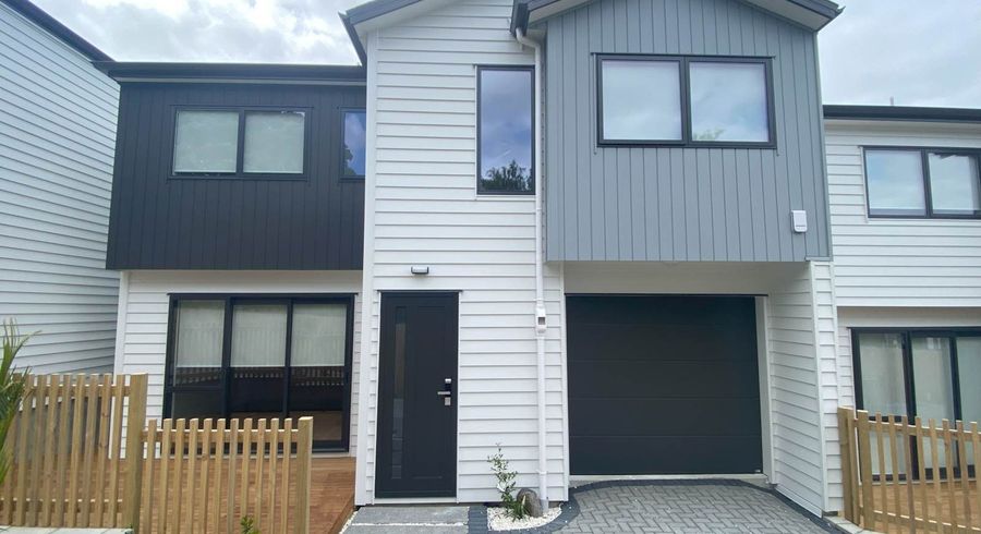  at 74E Gardner Avenue, New Lynn, Waitakere City, Auckland