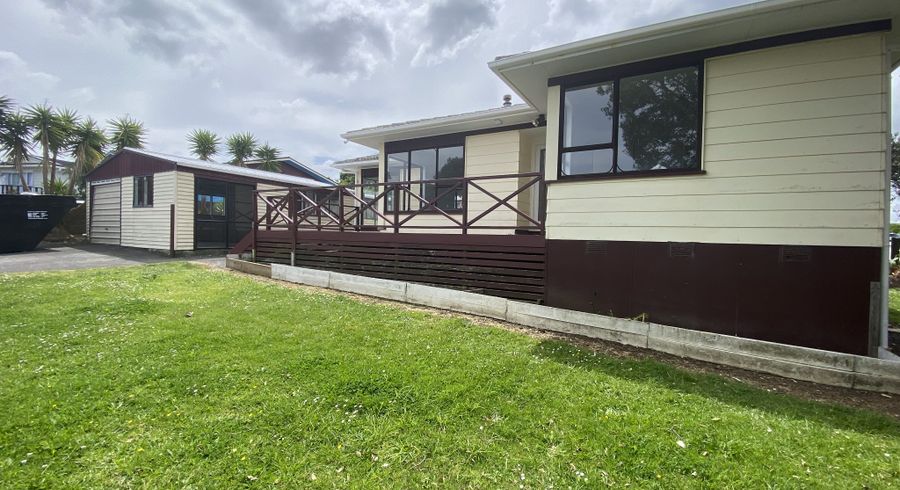  at 72 Finlayson Avenue, Clendon Park, Auckland