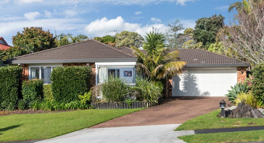  at 41 Wiltshire Place, Somerville, Manukau City, Auckland