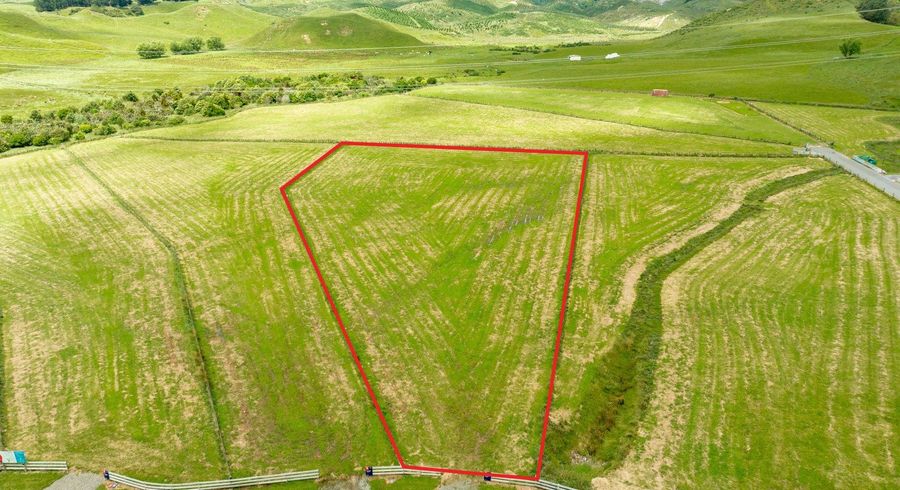  at 42 Edendale Drive, Aokautere, Palmerston North, Manawatu / Whanganui