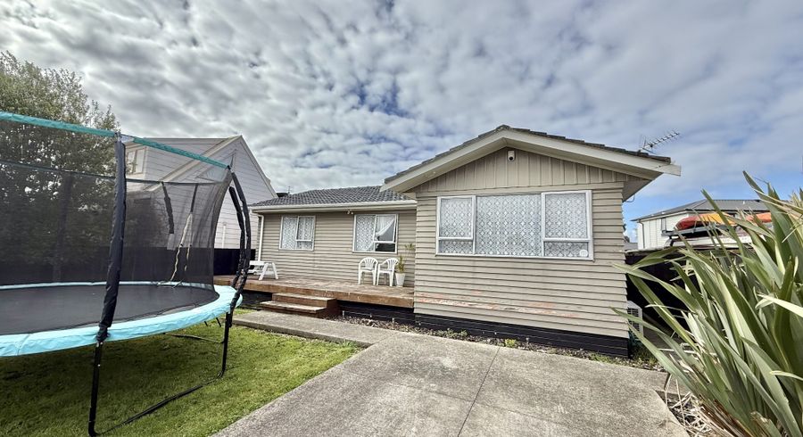  at 4 Bedlington Avenue, Manurewa, Manukau City, Auckland