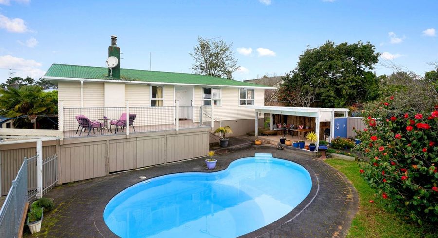  at 25 Ennis Avenue, Pakuranga Heights, Manukau City, Auckland