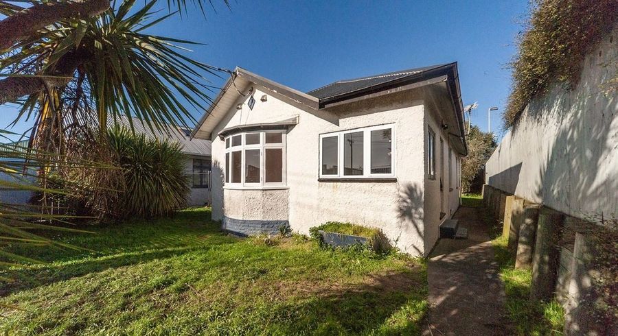  at 372 Broadway, Miramar, Wellington, Wellington