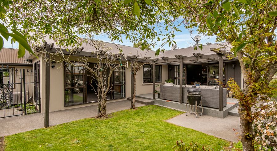  at 106 Prestons Road, Redwood, Christchurch