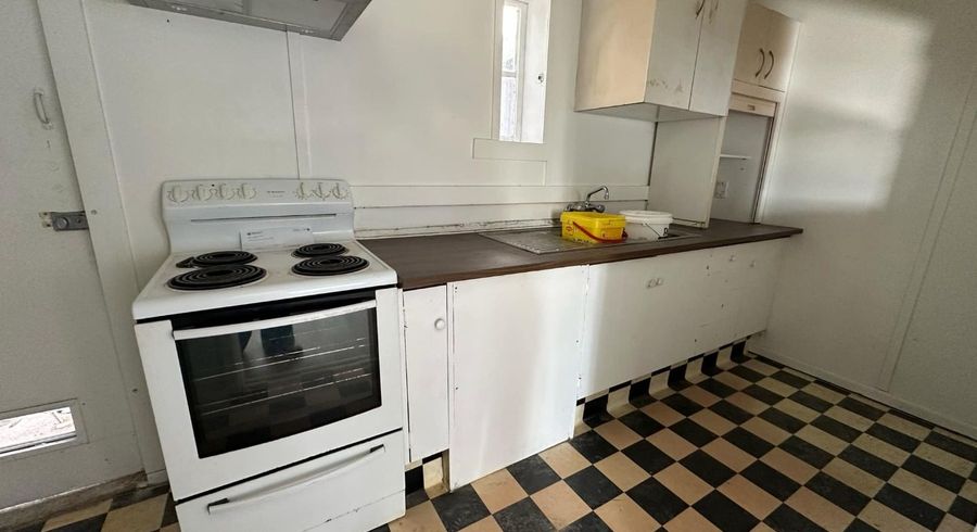  at 9 Hobson Drive, Panmure, Auckland City, Auckland