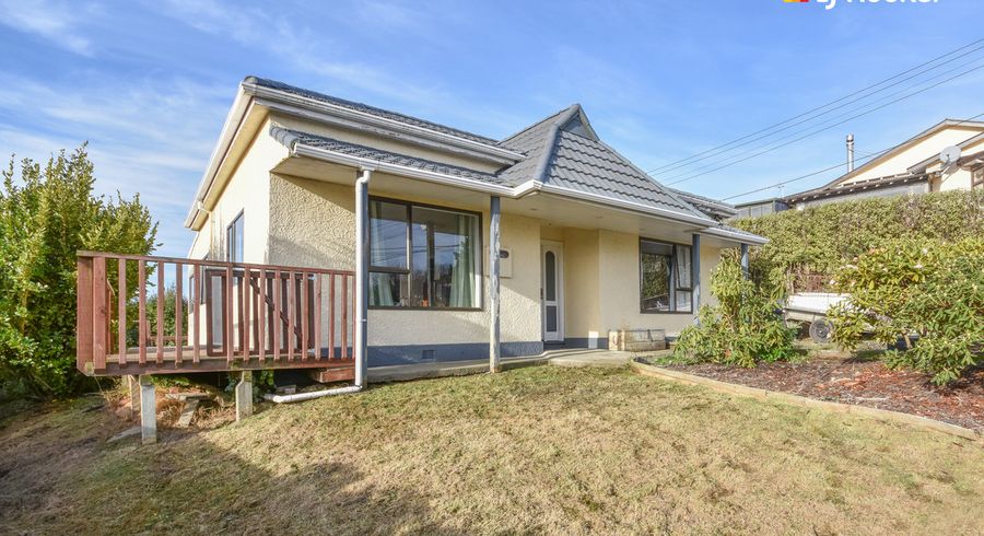  at 6 Edinburgh Street, Green Island, Dunedin