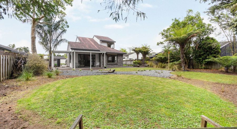  at 16 Woodland Drive, Flagstaff, Hamilton