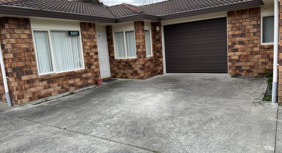  at 24B Carrick Glen Ave, Flat Bush, Manukau City, Auckland