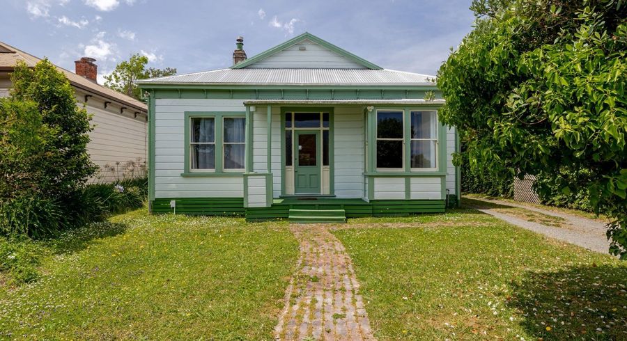  at 5 Hereford Street, West End, Palmerston North, Manawatu / Whanganui