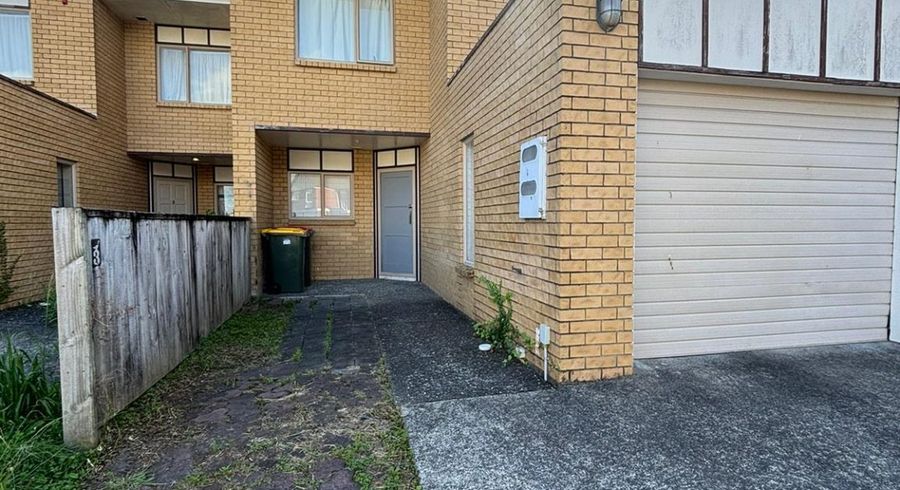  at 3/17 Charlenne Close, Ranui, Auckland