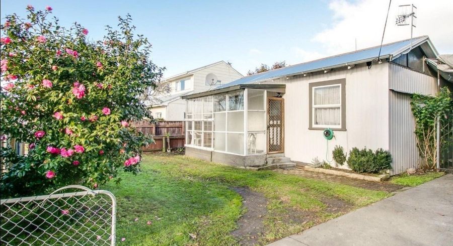  at 706A Williams Street, Mahora, Hastings