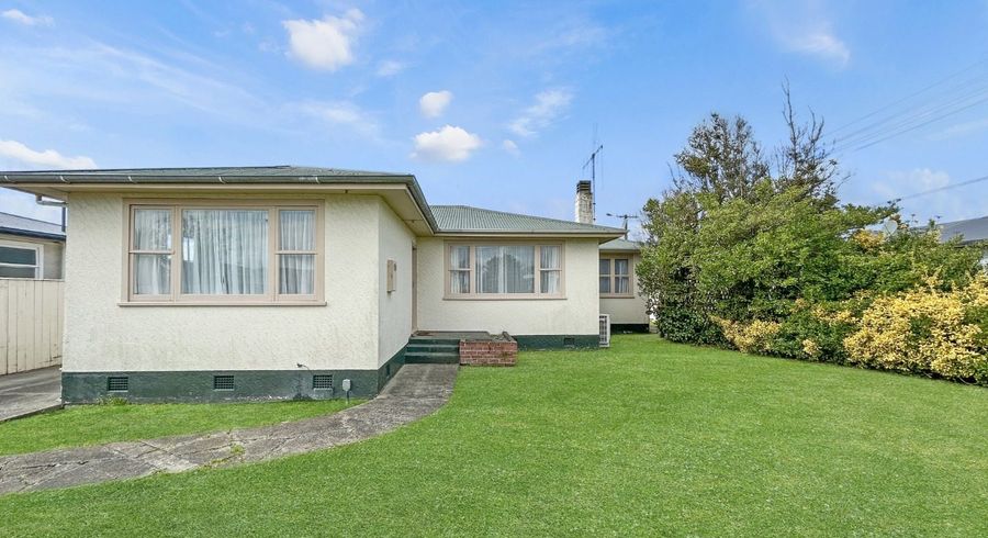  at 339 Botanical Road, West End, Palmerston North, Manawatu / Whanganui