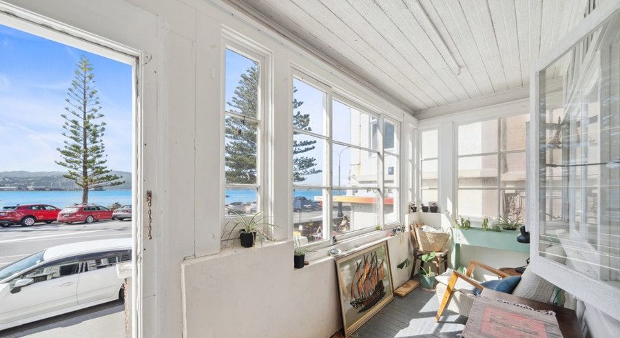  at 230 Oriental Parade, Oriental Bay, Wellington