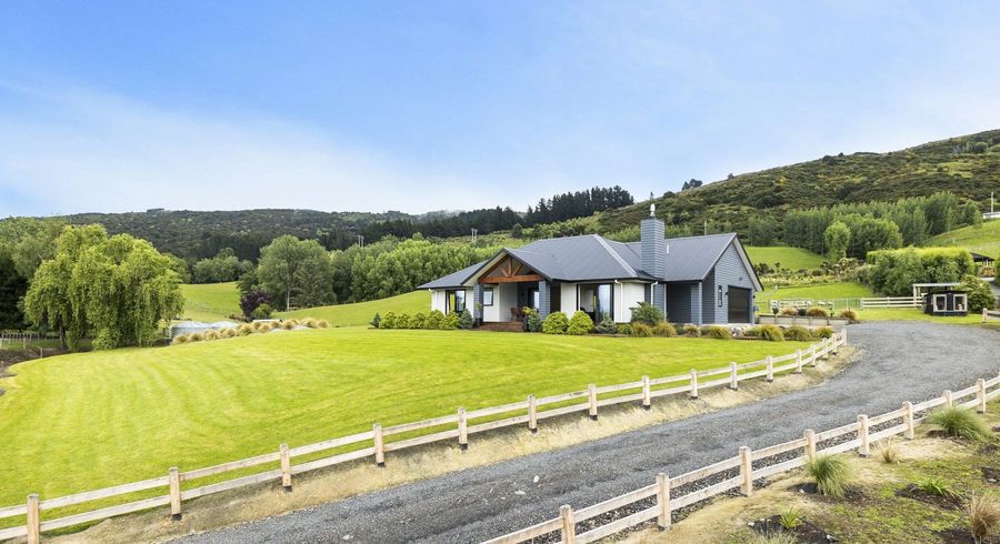  at 34 Tara Hills Drive, North Taieri