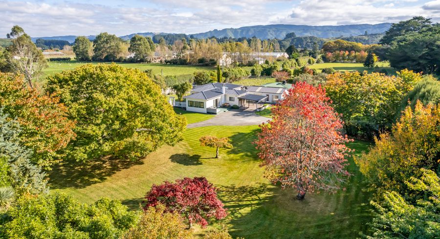  at 83 Flux Road, Mangaroa, Upper Hutt