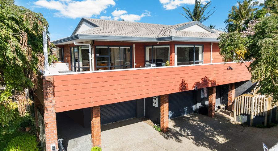  at 6 Gleneagles Grove, Wattle Downs, Manukau City, Auckland