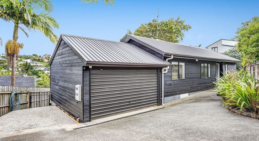  at 2/9 Eastwood Rise, Browns Bay, North Shore City, Auckland