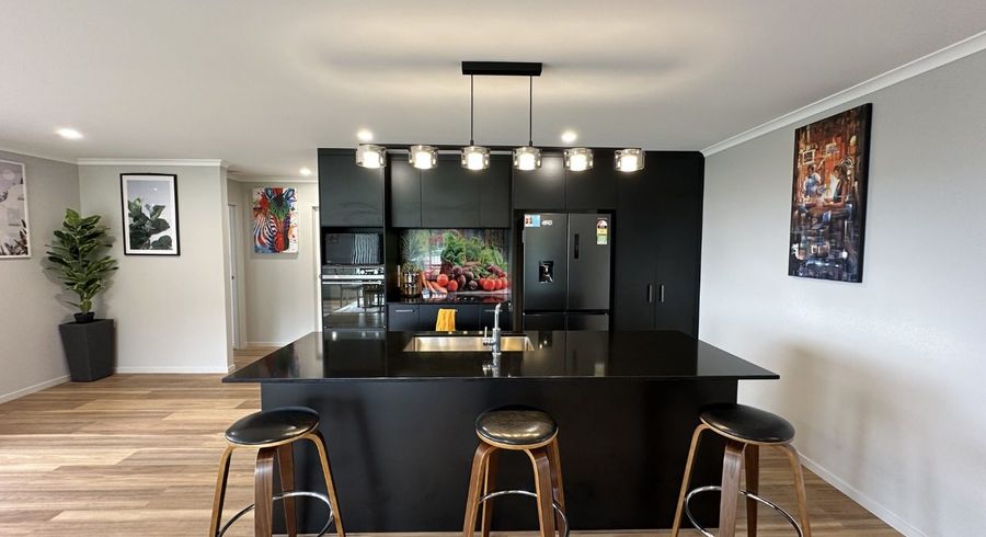  at 33 Rock Ridge Drive, Kamo, Whangarei, Northland