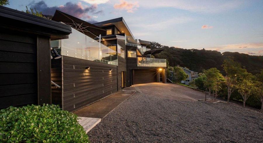  at 26 Rayner Road, Piha, Piha
